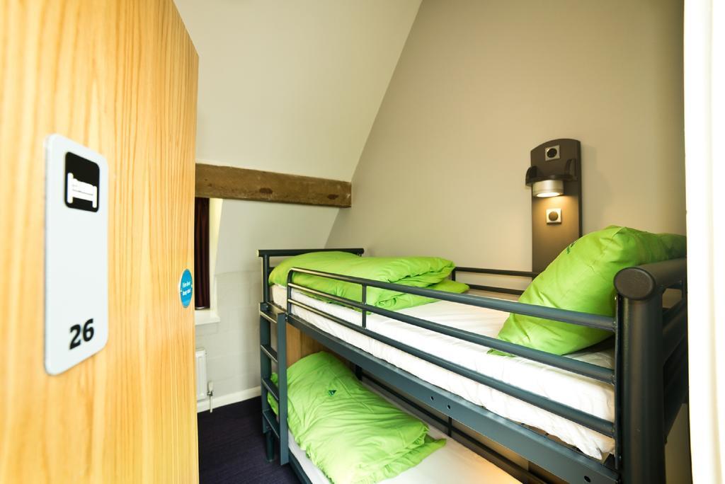 Yha Snowdon Pen-Y-Pass Hostel Llanberis Room photo