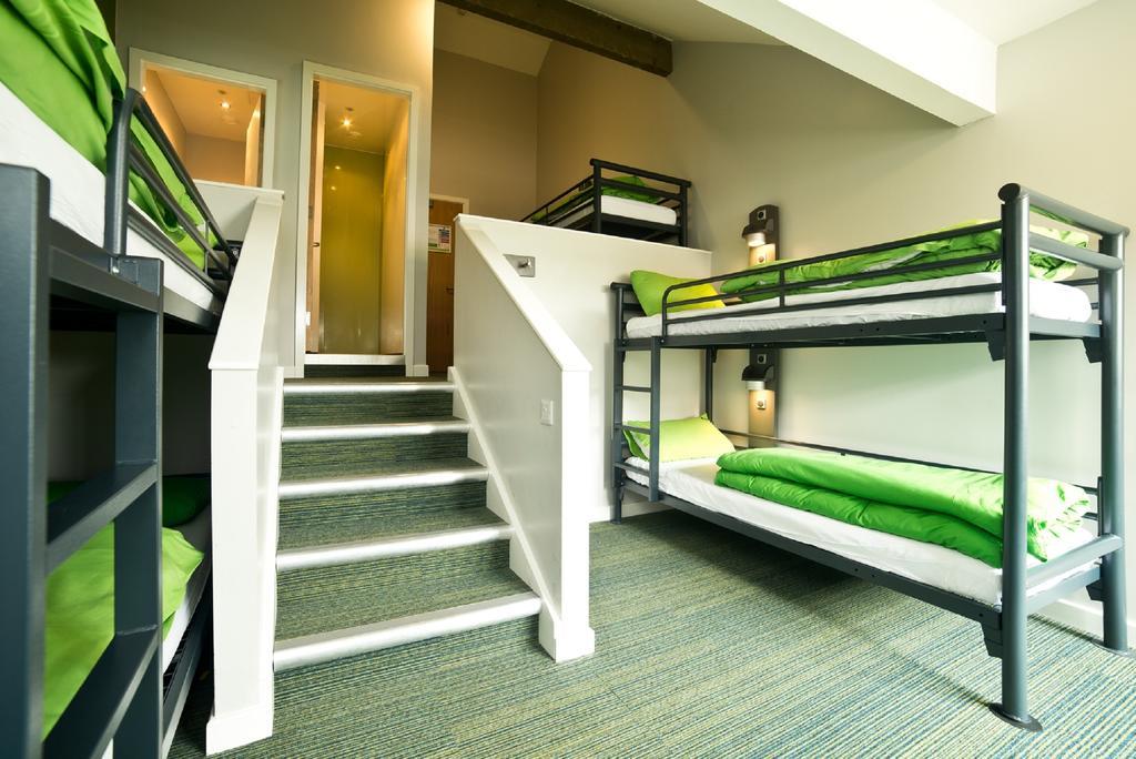 Yha Snowdon Pen-Y-Pass Hostel Llanberis Room photo