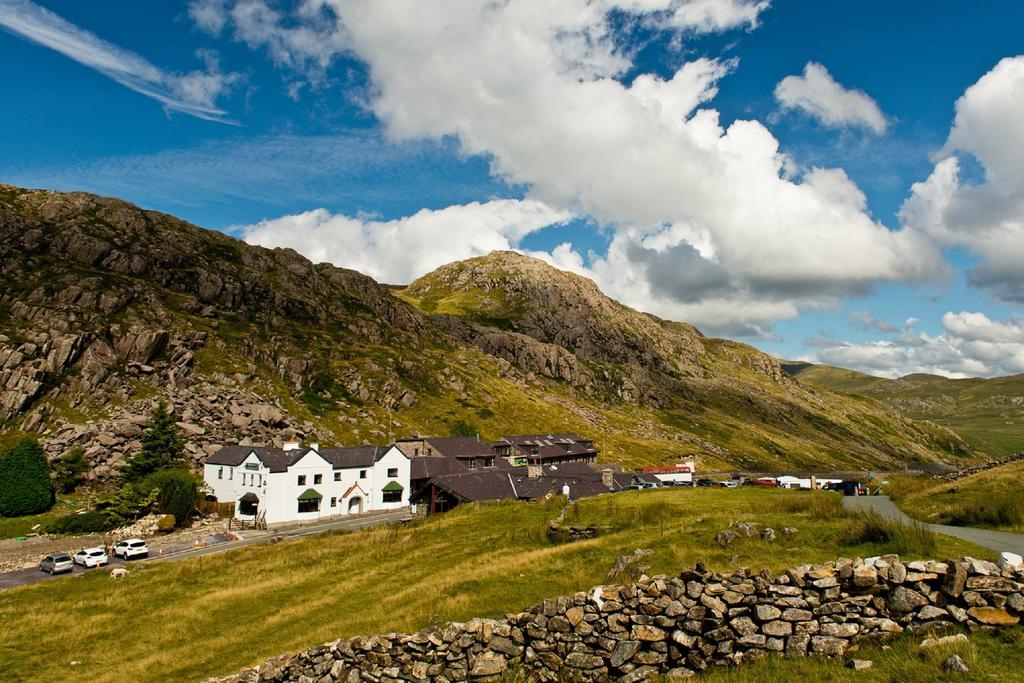 Yha Snowdon Pen-Y-Pass Hostel Llanberis Exterior photo